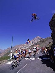 Dave Watson jumping the Tour-de-France